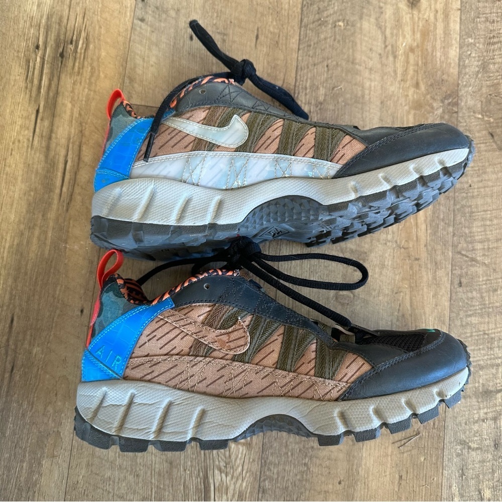 Nike Air Humara 17 Premium - Picture 4 of 10